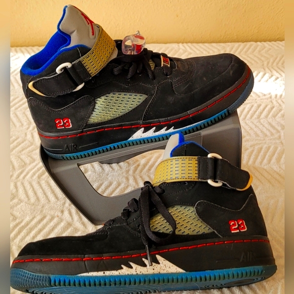 jordan 5 emerald fire red